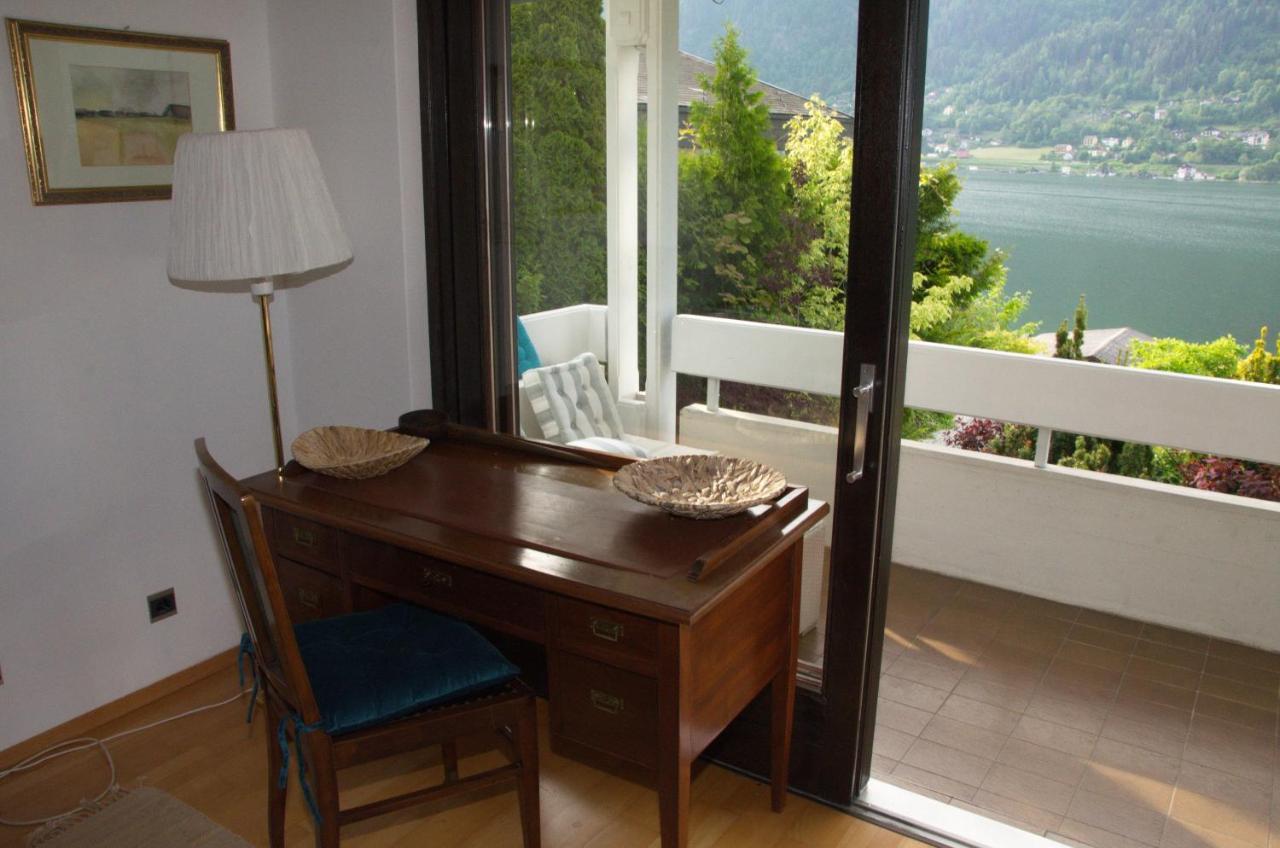 Gaestehaus Haerb Landskron Exteriör bild